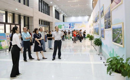 綠水青山繪新卷 文化交融促發(fā)展——市文化廣電旅游局組織參觀‘綠水青山就是金山銀山’理念提出15周年成就展暨文化藝術(shù)交流活動